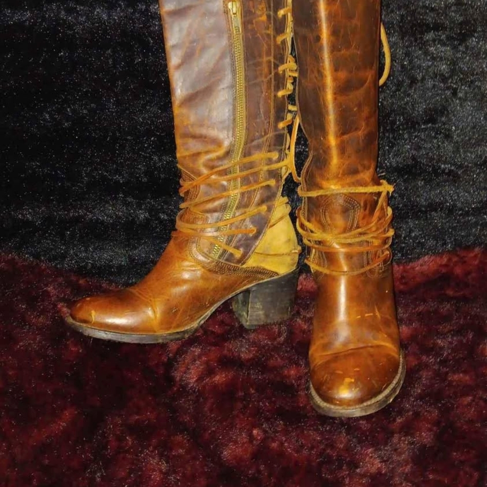 Freebird Coal boots